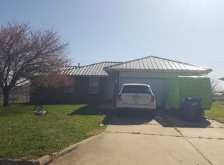 401 Jennifer Ln, Rogersville, MO 65742