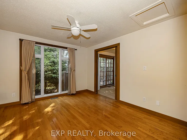 21 Southview Cres — Photo 19