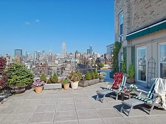 Sold by Corcoran | media 1