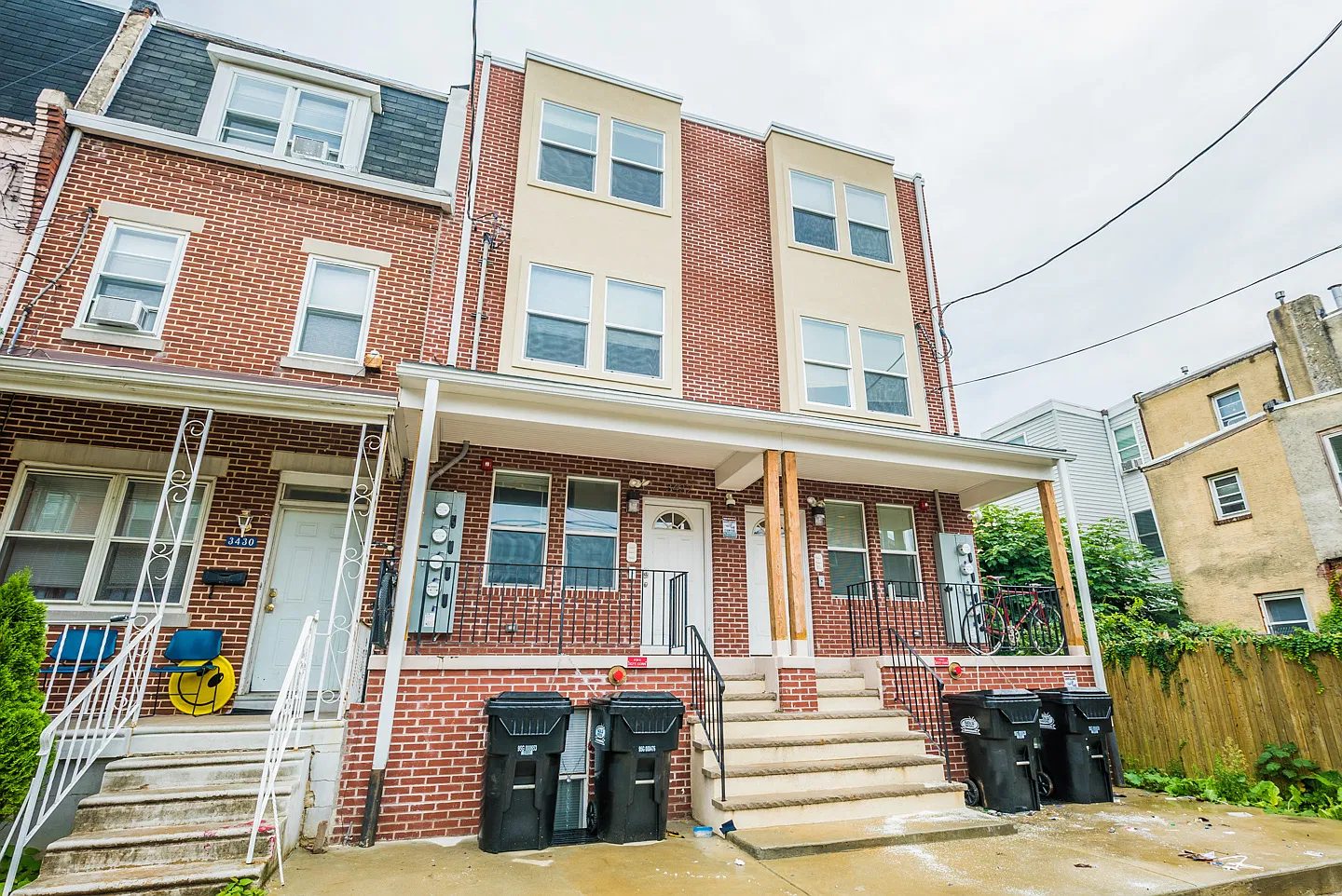 2 bed, 1000 sqft, $1,750 — Photo 1