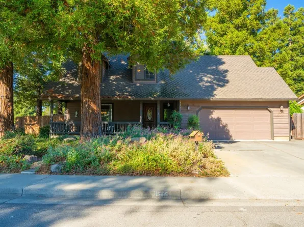 1305 Weyand Way, Dixon, CA 95620