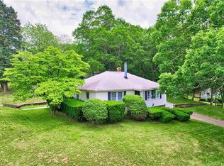 147 Clematis Ave, Waterbury, CT 06708