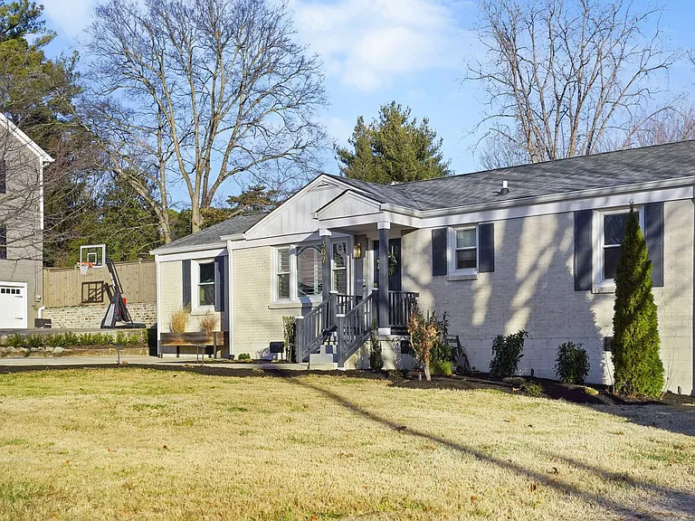 307 Avondale Dr — Photo 26