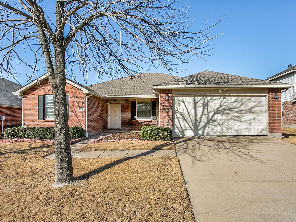 1st image of 708 Ashford Ln