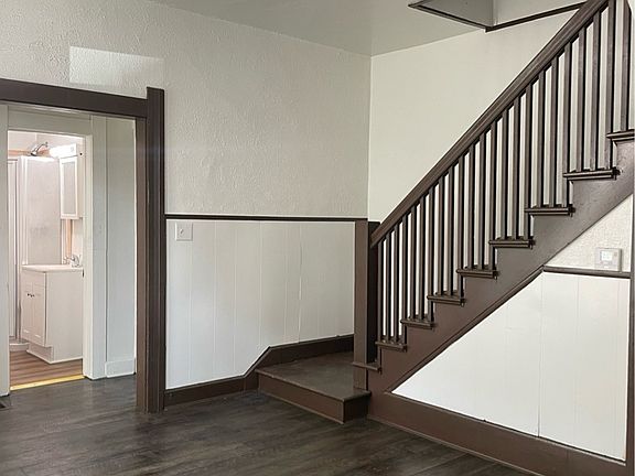 5th image of 1311 Fletcher St