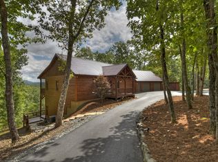 191 Stuart View Dr, Mineral Bluff, GA 30559