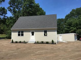 40 Plympton St, Middleboro, MA 02346