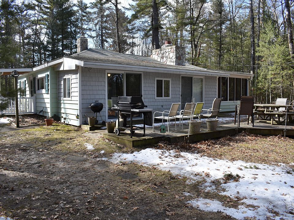 1st image of 1321 W Willow St