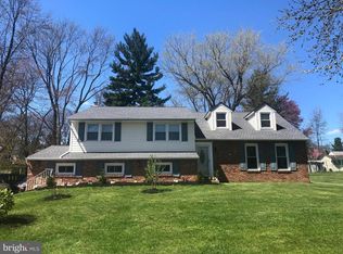 3868 Byron Rd, Huntingdon Valley, PA 19006
