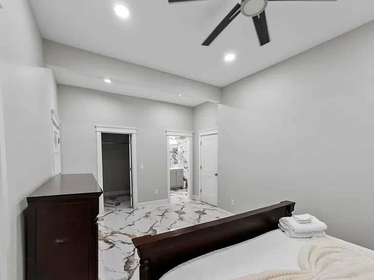 1436 S Brook St #1 — Photo 10