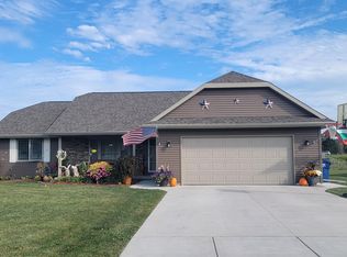 2113 Klondike Rd, Green Bay, WI 54311