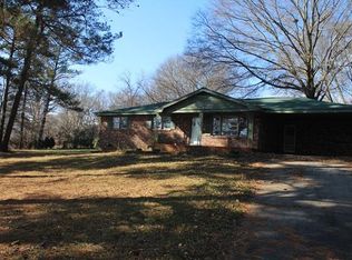 6166 Hill St, Austell, GA 30168