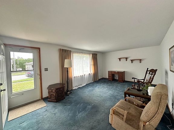 2nd image of 1064 Albin Dr