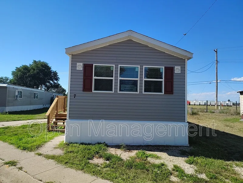 Scottsbluff Estates Mobile Home Community — Photo 2