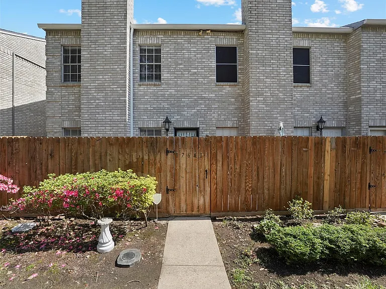 17641 Red Oak Dr #641 — Photo 7