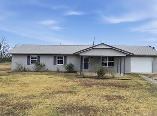 17200 S 255th Rd, Okmulgee, OK 74447