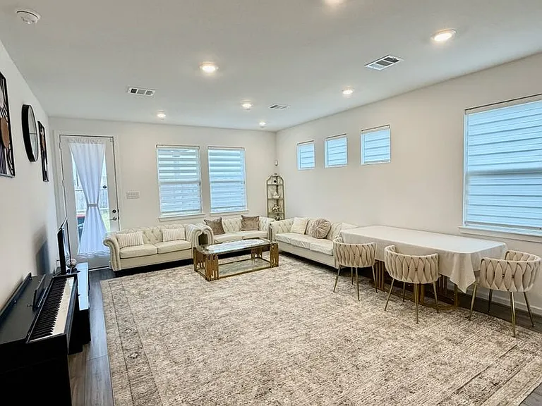 7558 Magnolia Orchid Ln — Photo 6
