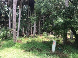 2 Fiddlers Cove Dr, Saint Helena Island, SC 29920