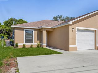 106 NE 16th Pl, Cape Coral, FL 33909