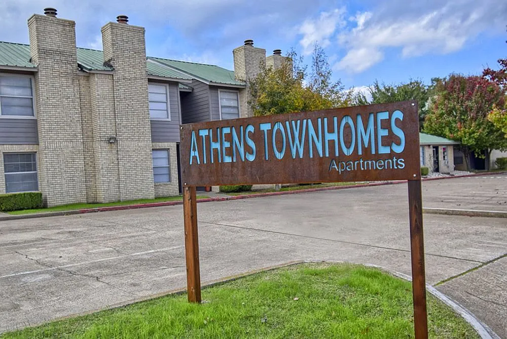 Athens Townhomes — Photo 1