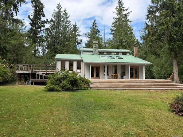 380 Parker Rd W, Nanaimo, BC V9K 1X4