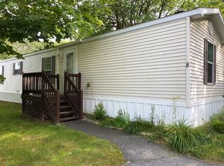 8 Sargent St, Sabattus, ME 04280