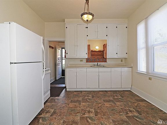 5th image of 5202 S 2nd Ave #1-2