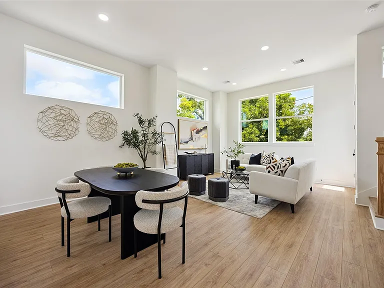 835 Rachel St #B — Photo 8