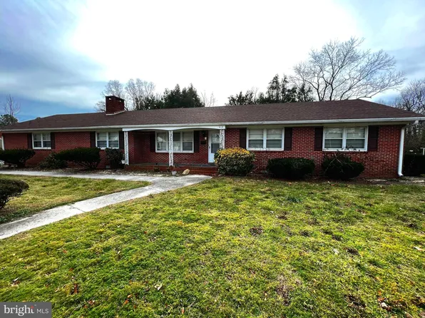 414 E 6th St, Laurel, DE 19956
