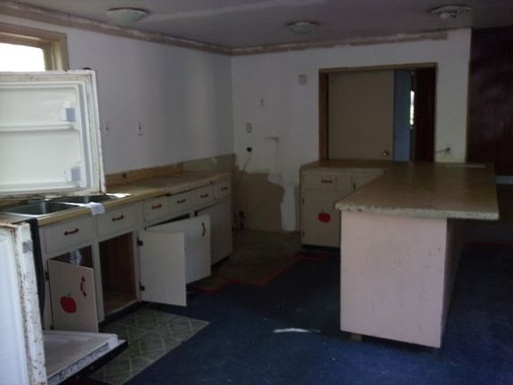 2nd image of 38 N Main St