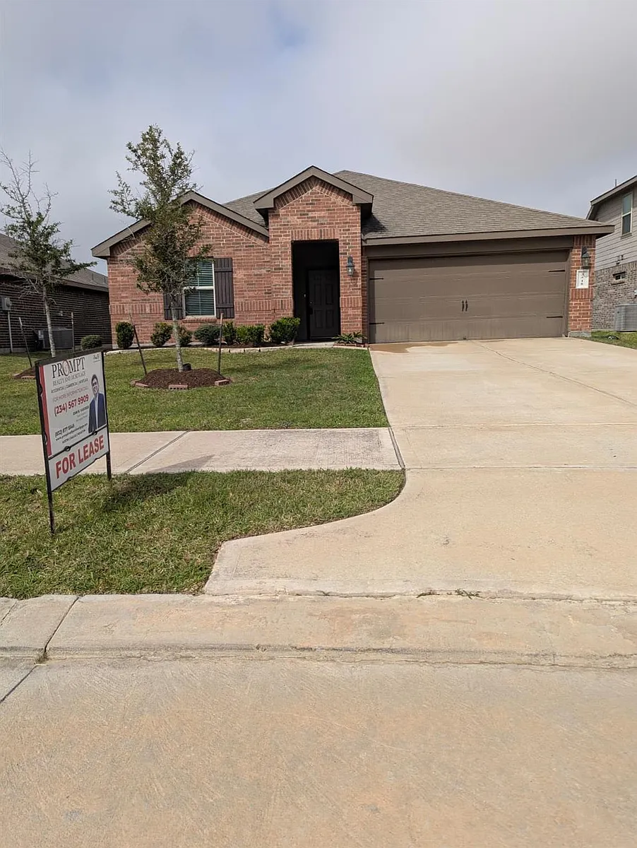 Photo 1 of 34 - 3518 Windham Way - Katy, TX Primary Photo - 3518 Windham Way