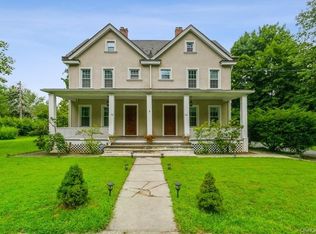 52 Orchard Ridge Rd #1, Chappaqua, NY 10514