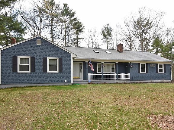 2nd image of 40 Crestwood Dr