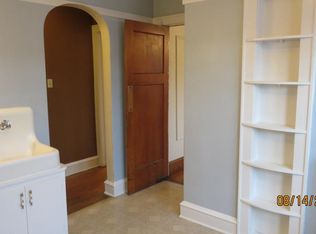 1813 S 68th St, Milwaukee, WI 53214