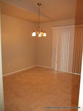 5th image of 2167 N Arrowwood Ave