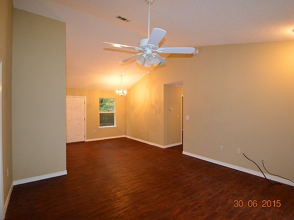 3rd image of 277 Panama Dr
