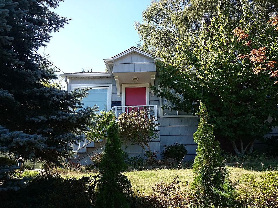 2nd image of 6847 36th Ave NE