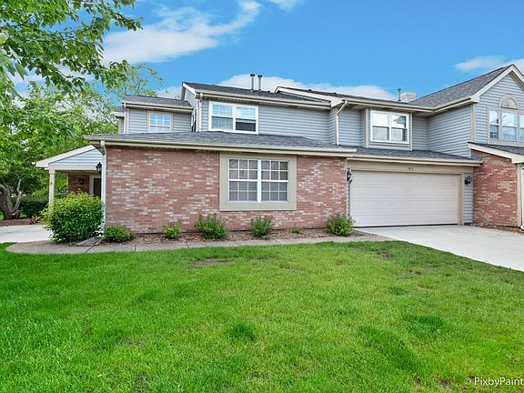 2nd image of 1412 Club Dr #1412