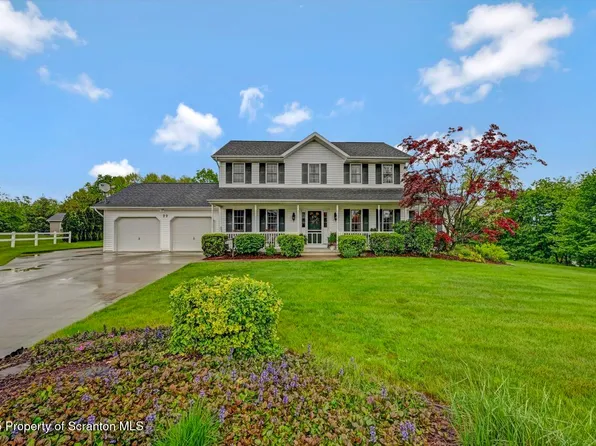 77 Cranberry Ter, Duryea, PA 18642