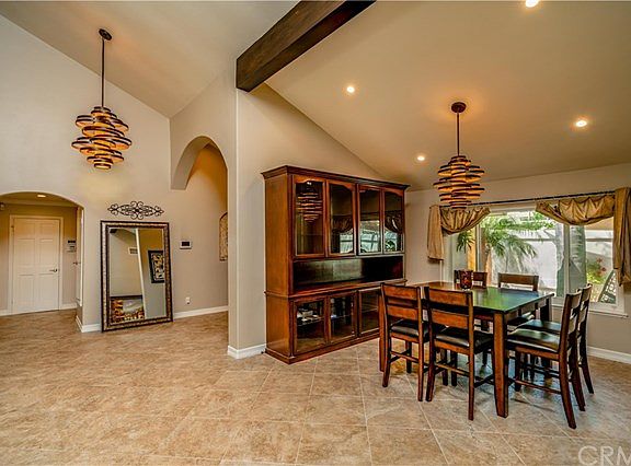 5th image of 10763 Beechwood Dr
