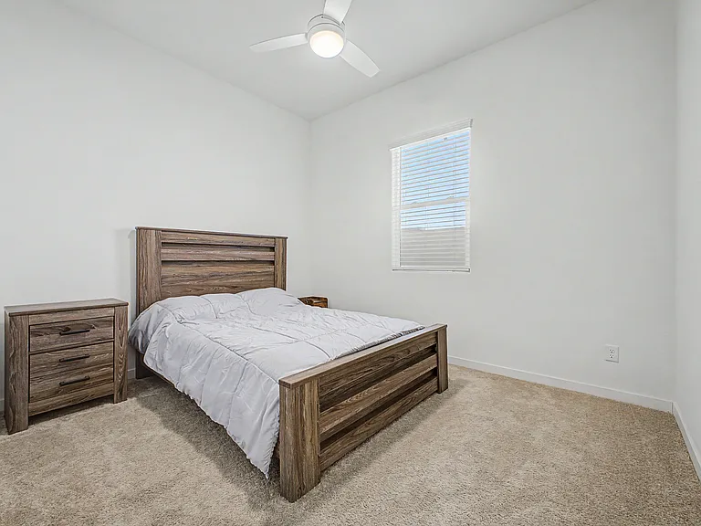 10112 E Trent Ave — Photo 24