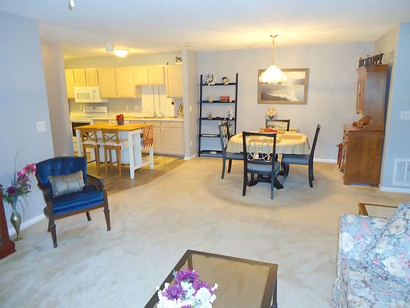 5th image of 1680 Piper Ln APT 103