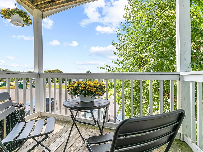 608 Wildflower Dr — Photo 17