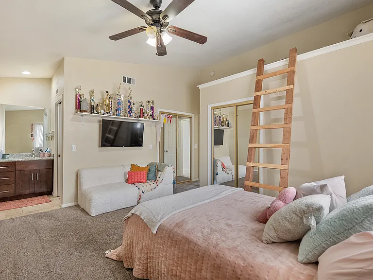 57731 San Tropeze Dr — Photo 38