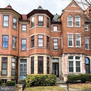 2738 Saint Paul St, Baltimore, MD, 21218