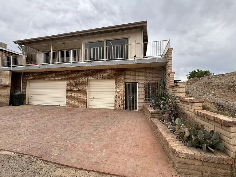 1464 Riverfront Dr — Photo 4