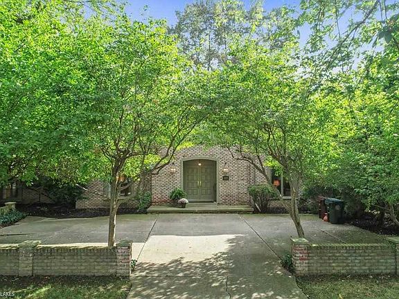 2nd image of 1039 Sunningdale Dr