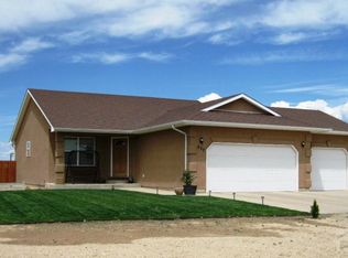 537 N Chaparral Dr, Pueblo West, CO 81007