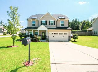 1240 Vandenberg Dr, Fayetteville, NC 28312