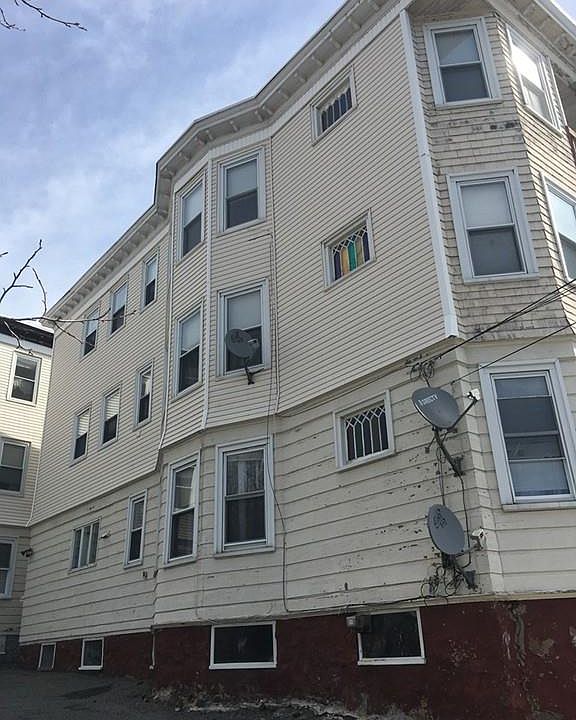 2nd image of 6 Beede Ave